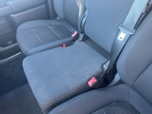 Used 2019 Chevrolet Silverado 1500 Custom w/ Infotainment Package image 19