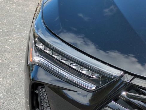 Certified 2026 Acura RDX SH-AWD w/ Technology Package image 9