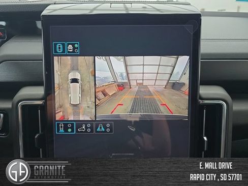 New 2026 GMC Yukon XL Denali w/ Sun & Power Step Package AWD/4WD image 21