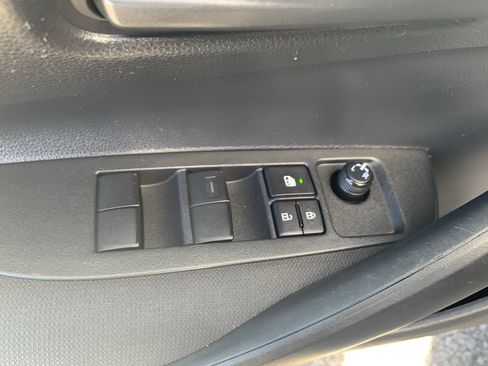 Used 2023 Toyota Corolla LE FWD image 15