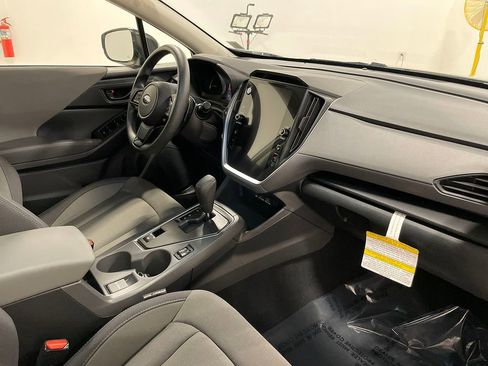 Used 2025 Subaru Crosstrek 2.0i Premium image 30