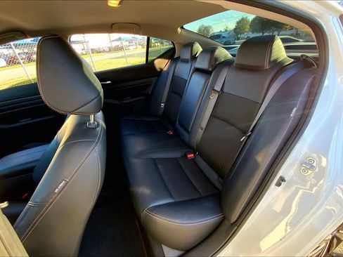 Used 2022 Nissan Altima 2.5 SR image 19