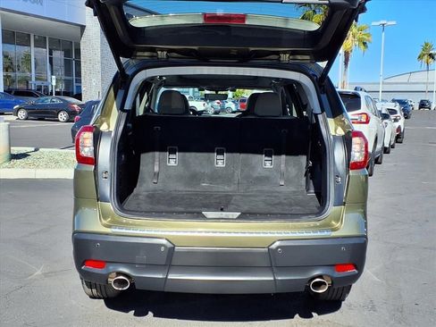 Used 2022 Subaru Ascent Limited w/ Technology Package image 17