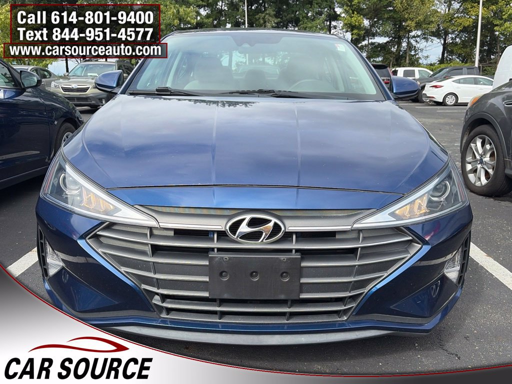 Used 2020 Hyundai Elantra SE FWD image 2