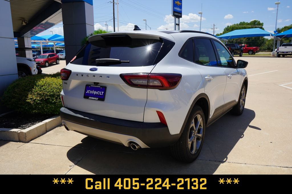 Used 2025 Ford Escape ST-Line AWD/4WD image 10