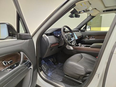 Used 2023 Land Rover Range Rover SE AWD/4WD image 15