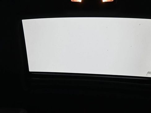 Used 2020 Toyota Tacoma SR5 image 17