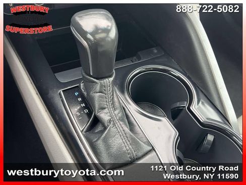 Used 2019 Toyota Camry SE FWD image 25