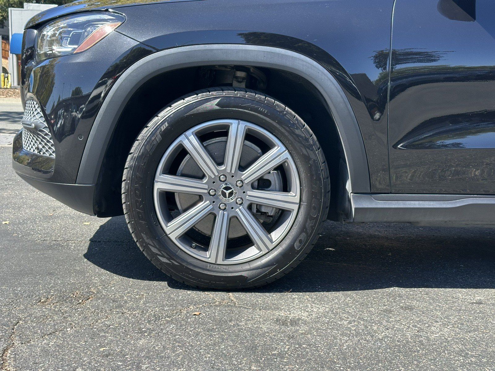 Used 2022 Mercedes-Benz GLS 450 4MATIC image 13
