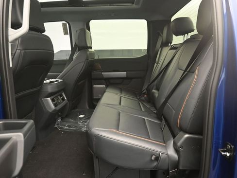 New 2026 Ford F250 Lariat w/ Black Appearance Package AWD/4WD image 2