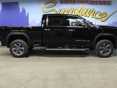New 2025 GMC Sierra 2500 SLT w/ SLT Premium Package