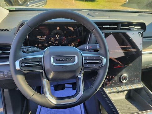 New 2026 GMC Terrain Denali image 14