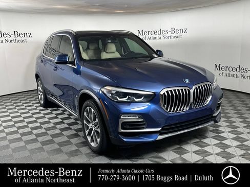 Used 2019 BMW X5 xDrive40i w/ Premium Package 2 AWD/4WD image 1