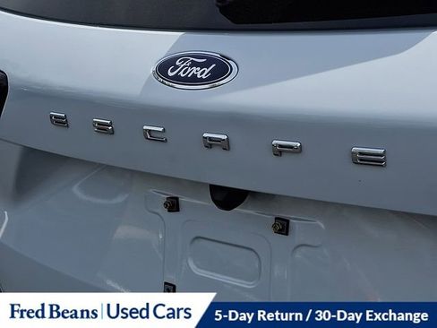 Certified 2025 Ford Escape ST-Line Select AWD/4WD image 31