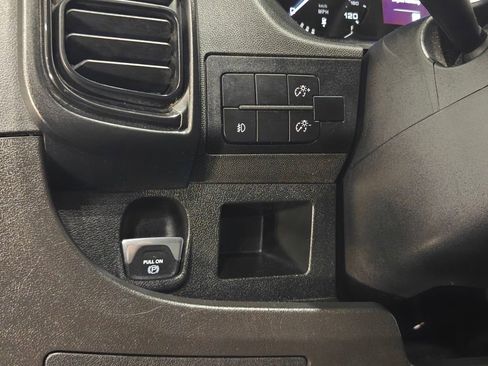 Used 2024 RAM ProMaster 2500 w/ Convenience Group FWD image 48