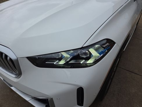 Used 2025 BMW X5 xDrive40i image 9