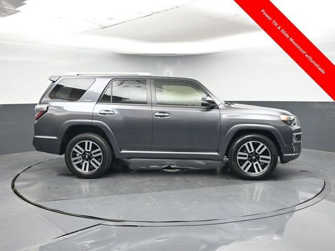 Used 2016 Toyota 4Runner Limited image 6