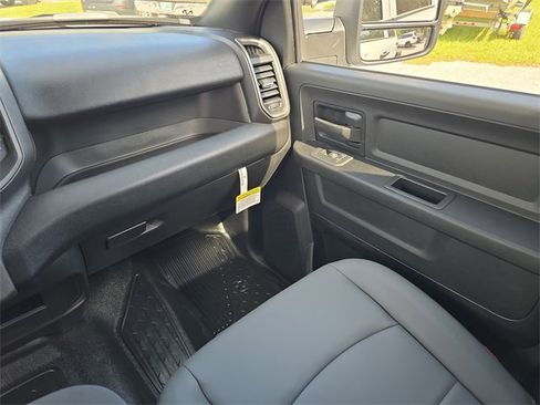New 2026 RAM 3500 Tradesman w/ Chrome Appearance Group image 12
