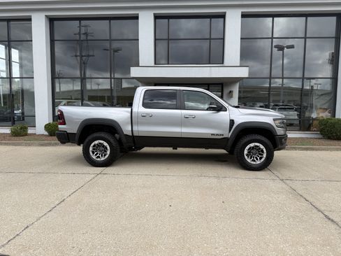 Used 2022 RAM 1500 TRX w/ TRX Level 1 Equipment Group AWD/4WD image 3