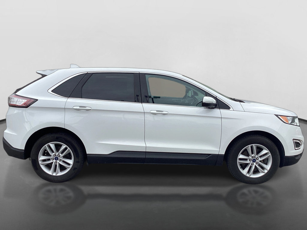 Used 2017 Ford Edge SEL w/ Equipment Group 201A AWD/4WD image 4