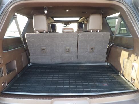 Used 2022 Ford Expedition Max King Ranch image 12