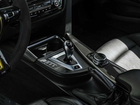 Used 2015 BMW M4 Coupe RWD image 26