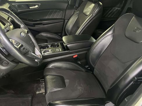 Used 2020 Ford Edge ST w/ Equipment Group 401A AWD/4WD image 17