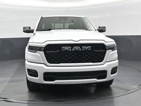 New 2026 RAM 1500 4x4 Crew Cab image 9