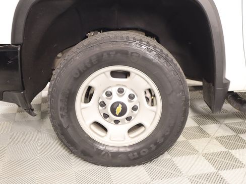 Used 2022 Chevrolet Silverado 2500 W/T w/ WT Fleet Convenience Package image 16