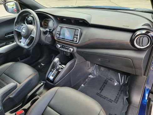 Used 2020 Nissan Kicks SR w/ SR Premium Package FWD image 21