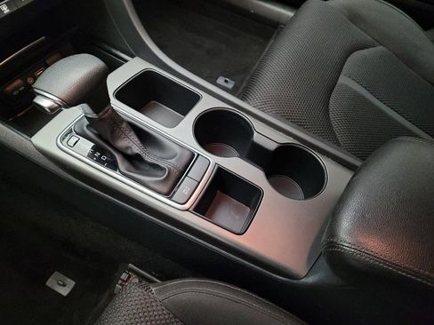 Used 2020 Kia Optima LX FWD image 26