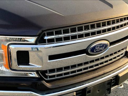 Used 2018 Ford F150 XLT w/ Equipment Group 302A Luxury image 28