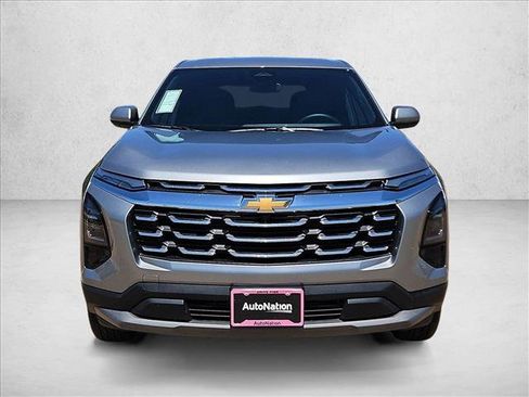 New 2026 Chevrolet Equinox LT FWD image 6