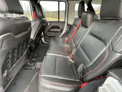 Used 2020 Jeep Wrangler Unlimited Rubicon w/ Quick Order Package 28Y Recon image 11