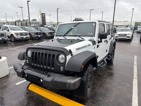 Used 2017 Jeep Wrangler Unlimited Sport AWD/4WD image 1