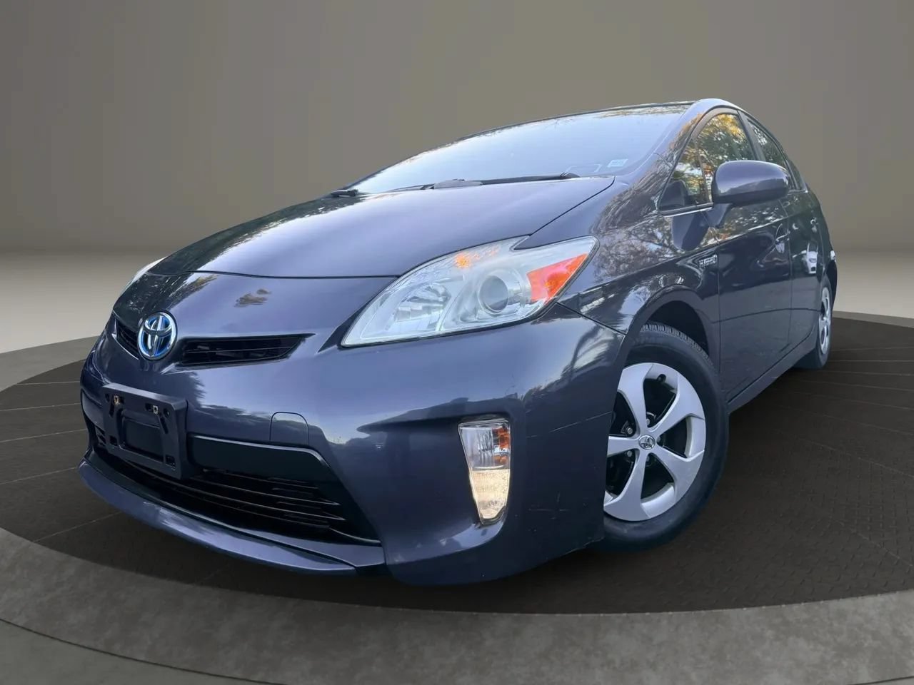 Used 2014 Toyota Prius Three w/ Solar Roof Package FWD image 1