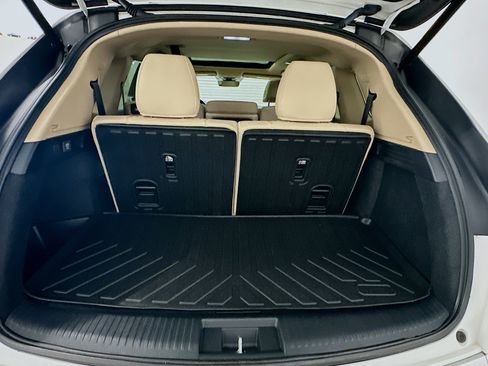 Used 2022 Acura MDX SH-AWD w/ Technology Package image 32