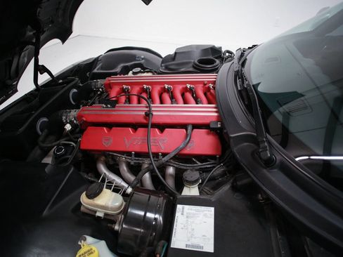 Used 1999 Dodge Viper GTS RWD image 25