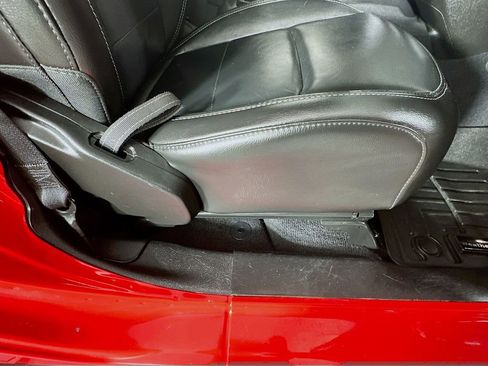 Used 2021 Jeep Wrangler Unlimited Sahara image 24