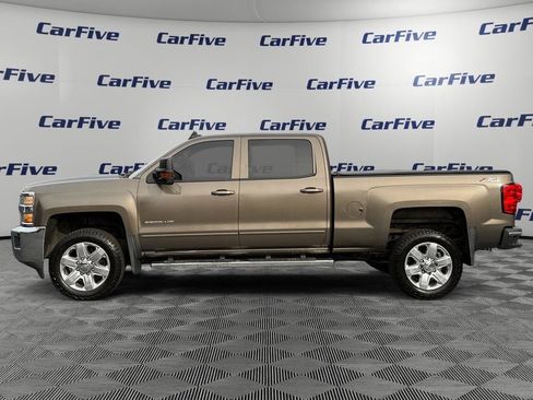 Used 2015 Chevrolet Silverado 2500 LT w/ LT Convenience Package AWD/4WD image 2