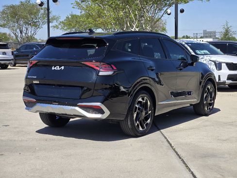 Used 2024 Kia Sportage SX image 4