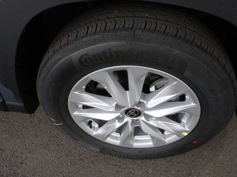 New 2026 Toyota Corolla Cross LE image 50