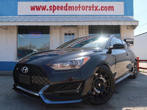 Used 2020 Hyundai Veloster N w/ Performance Package image 1