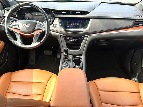 Used 2022 Cadillac XT5 Premium Luxury image 21