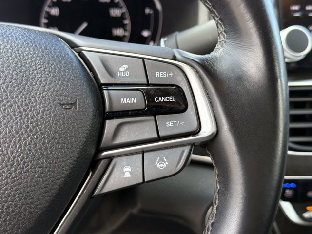 Used 2018 Honda Accord Touring image 28