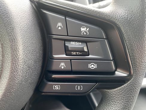 Used 2024 Subaru Crosstrek 2.0i Premium image 15