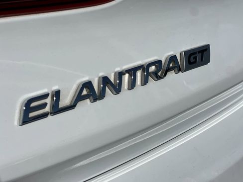 Used 2020 Hyundai Elantra GT N Line image 27