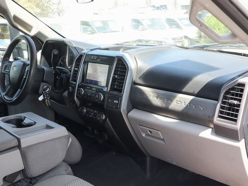 Used 2020 Ford F550 4x4 Crew Cab Super Duty image 45