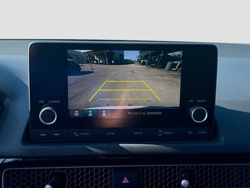 Used 2023 Honda Civic Sport image 11