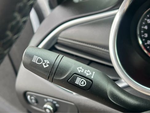 Used 2024 Chevrolet Malibu LT image 23